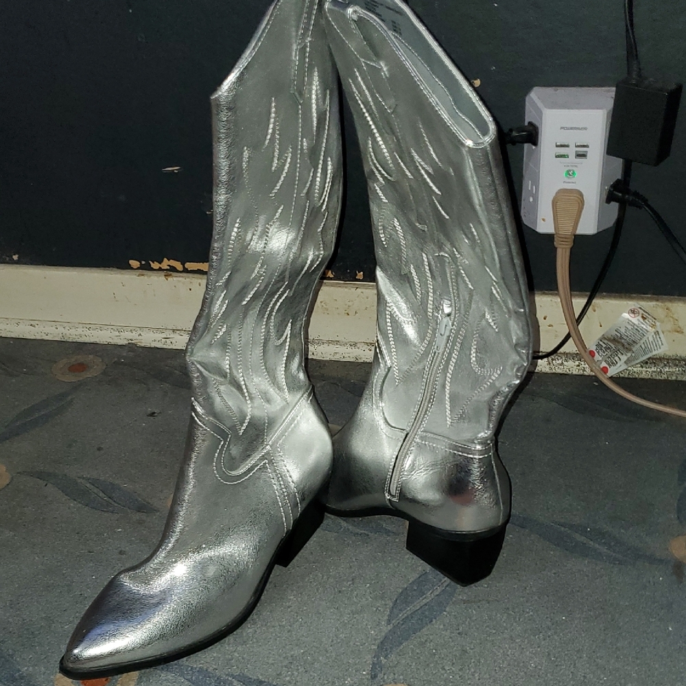 Silver Women's Western Boots Madden Nyc